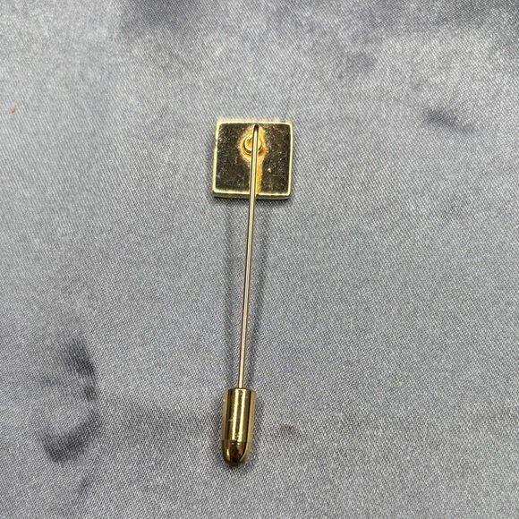 Gold Square Pin with Intricate Design - Picture 2 of 2